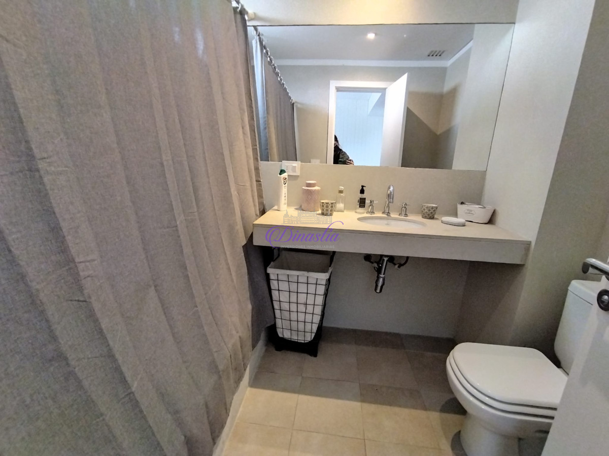 Apartamento ID.234 - Venta Apartamento de 3 dormitorios y dependencia en La Barra, Maldonado.