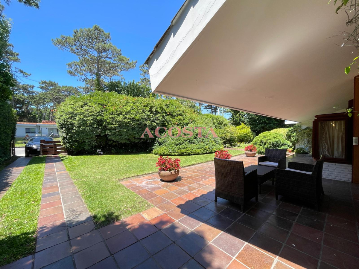 Casa ID.261 - Magnifica casa en Punta del Este 