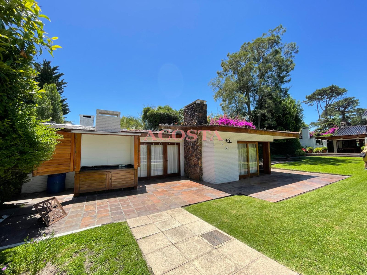 Casa ID.261 - Magnifica casa en Punta del Este 