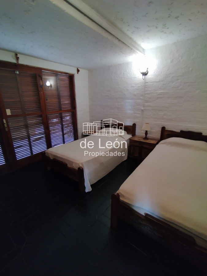 Casa ID.15073 - Casa de 3 dormitorios en venta en pinares, Punta del Este 