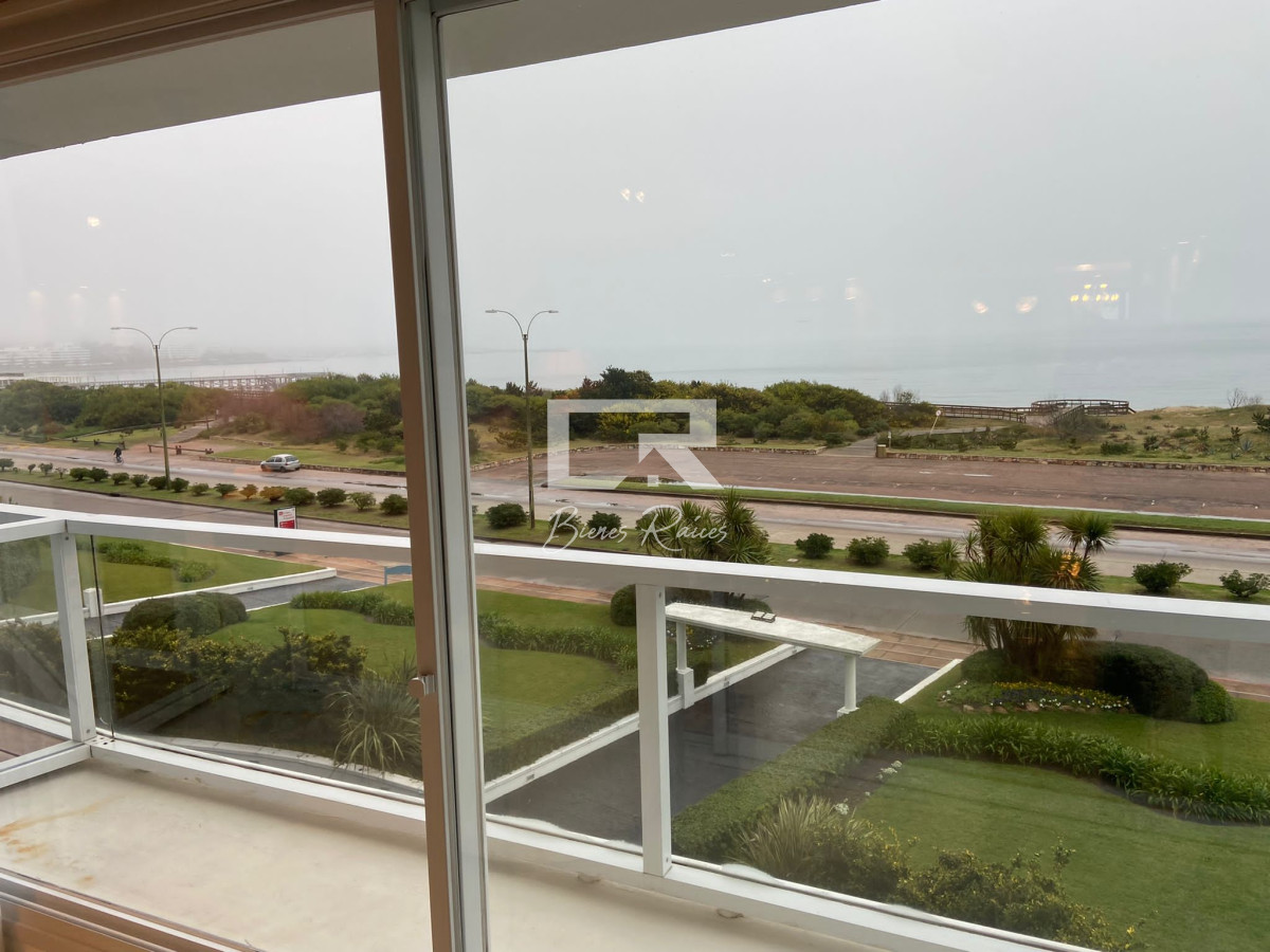 Apartamento ID.416 - ALQUILER TEMPORAL DE HERMODO APTO FRENTE A PLAYA MANSA