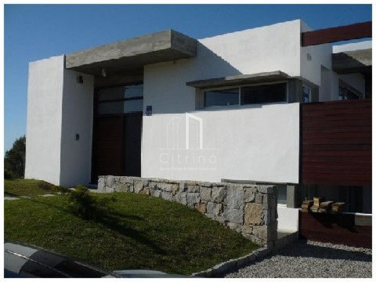 Casa ID.447 - casa en venta y alquiler zona de manantiales 