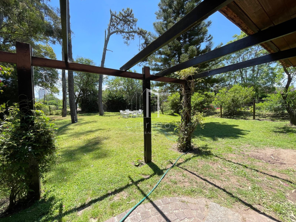 Casa ID.2120 - Casa en Punta del Este 