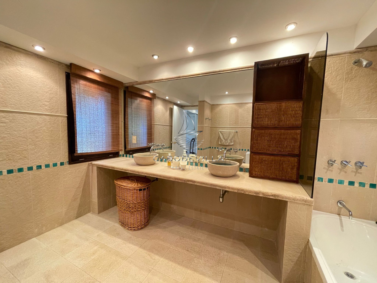 Casa ID.362 - Magnifica residencia  