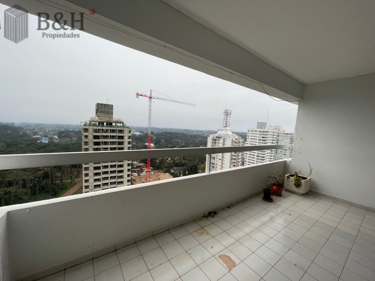 Apartamento ID.4522 - Apartamento en Punta del Este 