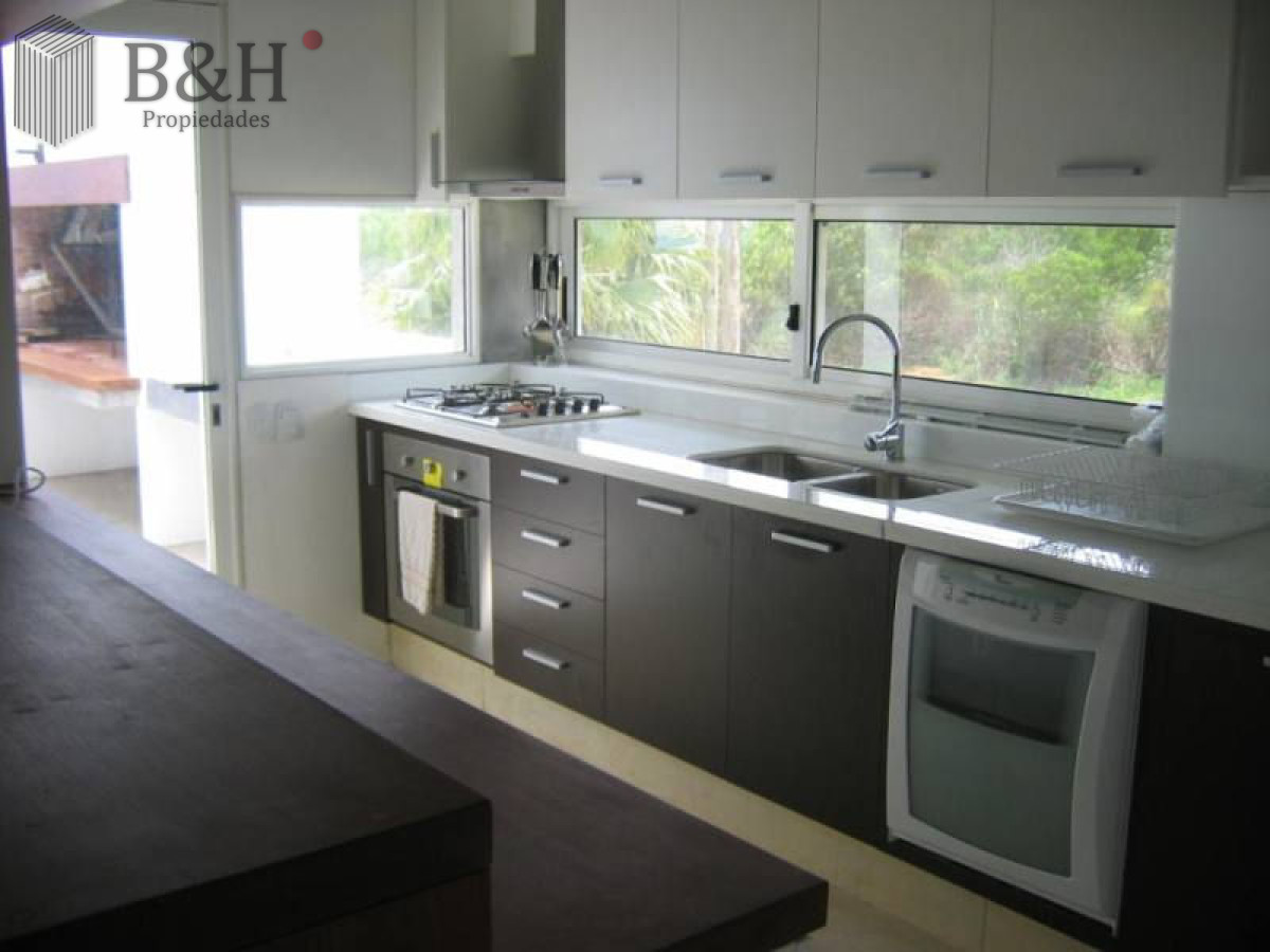 Casa ID.3968 - casa en venta y alquiler zona de manantiales 