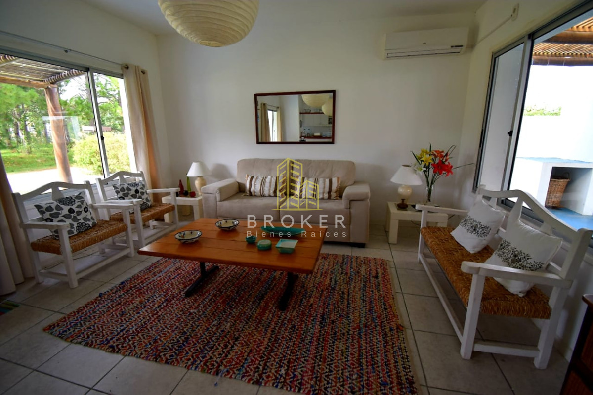 Casa ID.372/Casa_en_barrio_privado_ - Casa en barrio privado 