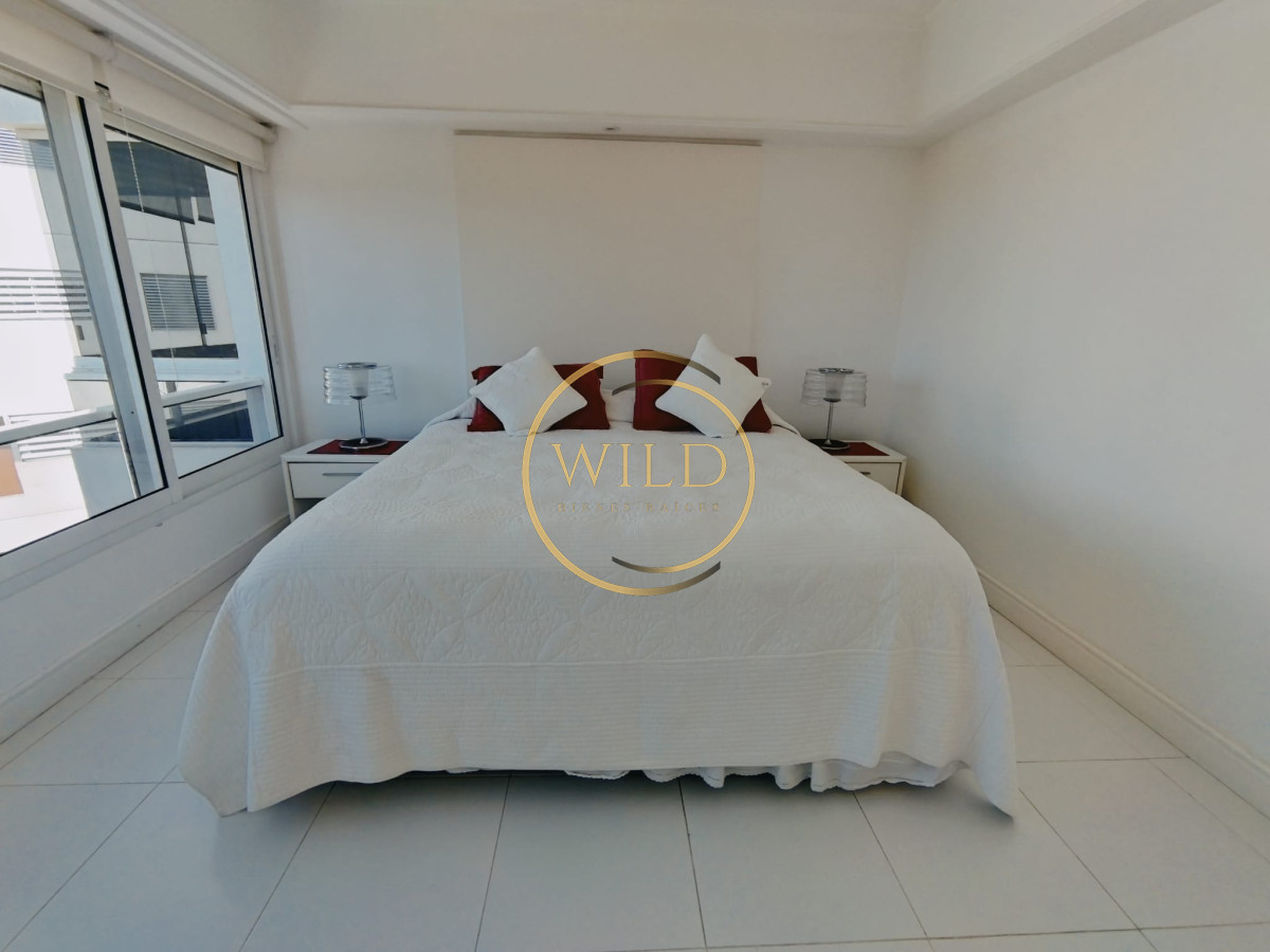 Apartamento ID.2293 - ALQUILER DE TEMPORADA DE HERMOSO APARTAMENTO 4 DORMITORIOS PRIMERA LINEA BRAVA