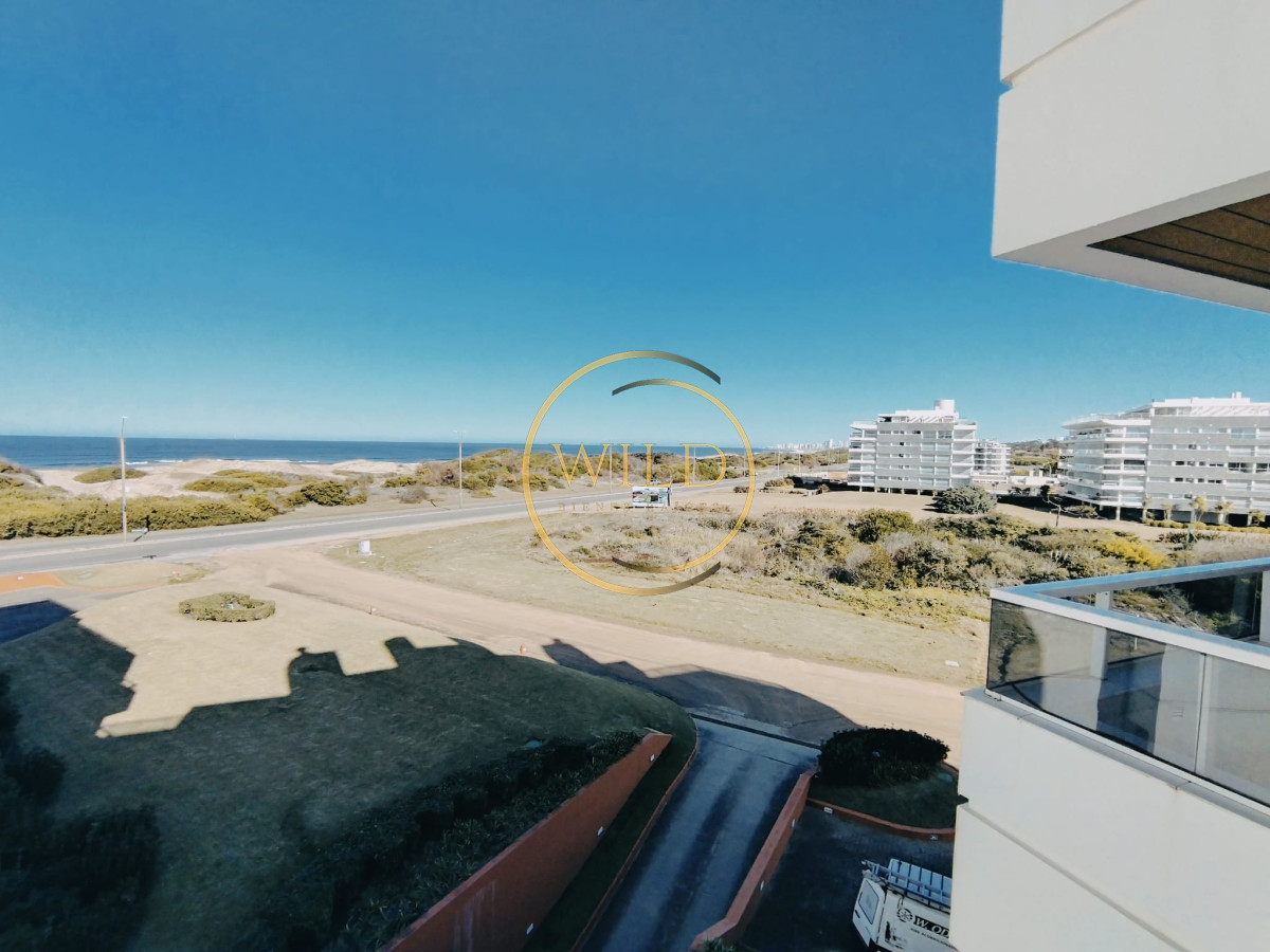 Apartamento ID.2293 - ALQUILER DE TEMPORADA DE HERMOSO APARTAMENTO 4 DORMITORIOS PRIMERA LINEA BRAVA