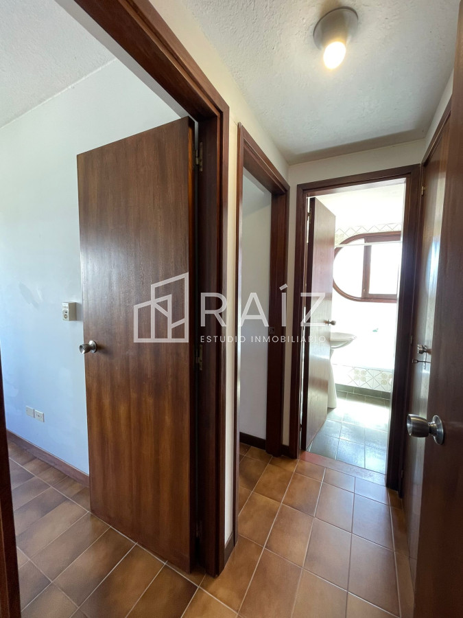 Apartamento ID.9019 - Apartamento en Punta del Este en alquiler anual 