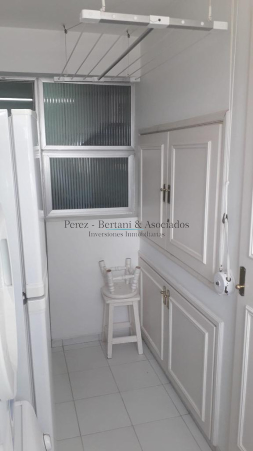 Apartamento ID.943 - Venta y alquiler Apartamento 4 dm Zona Playa Brava