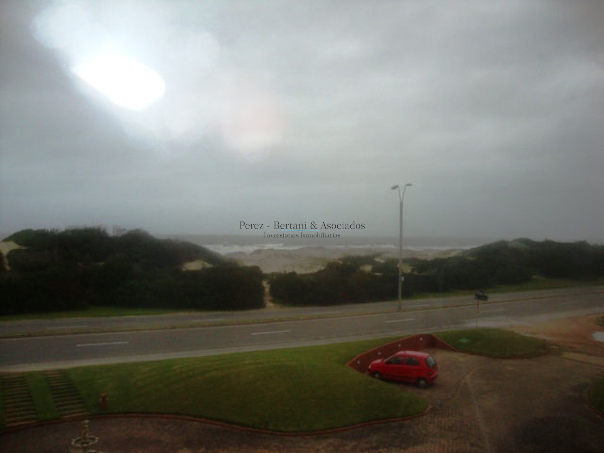 Apartamento ID.942 - Venta y Alquiler Apartamento 4dm  Playa Brava