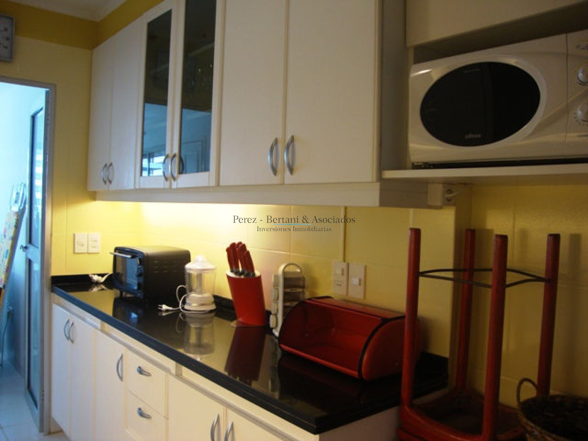 Apartamento ID.942 - Venta y Alquiler Apartamento 4dm  Playa Brava