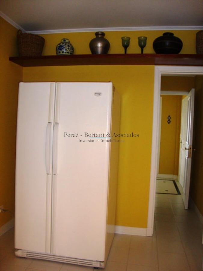 Apartamento ID.942 - Venta y Alquiler Apartamento 4dm  Playa Brava