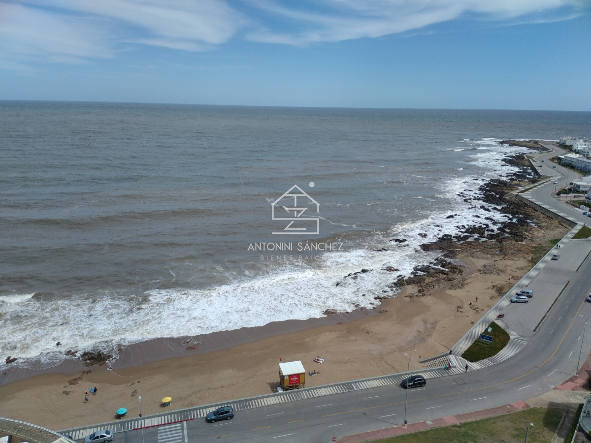 Apartamento ID.1273 - apartamento en zona de Peninsula  con hermosa vista a playa brava 