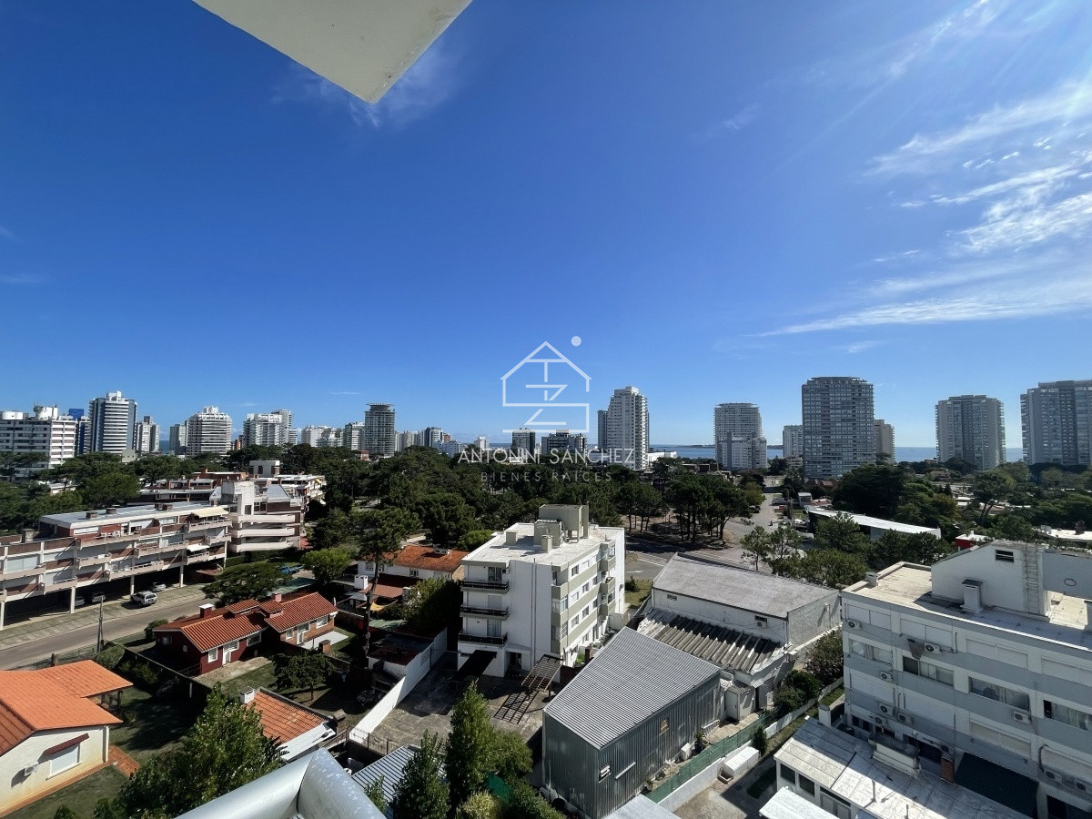 Apartamento ID.1839 - Alquiler anual apro 3 dormitorios