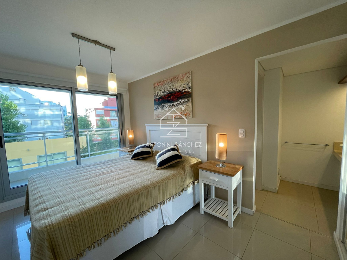 Apartamento ID.1804 - Apartamento en alquiler anual en Punta del Este 