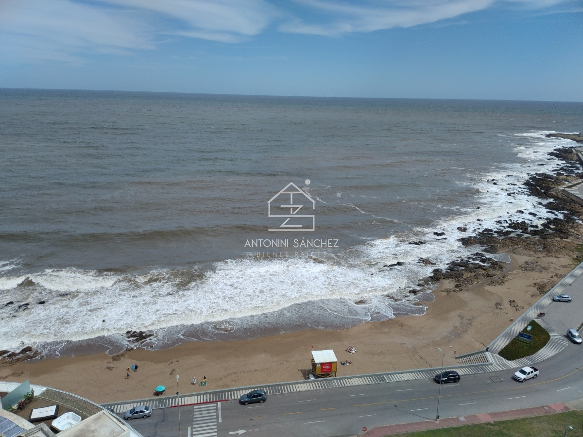 Apartamento ID.1273 - apartamento en zona de Peninsula  con hermosa vista a playa brava 