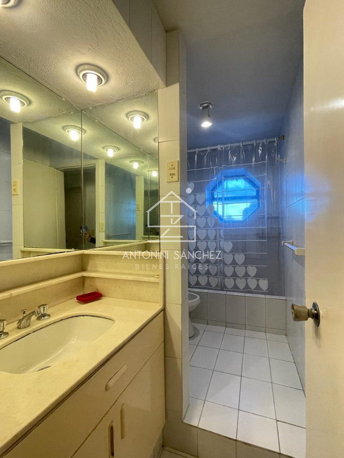 Apartamento ID.1274 - Apartamento en torre de categoría 