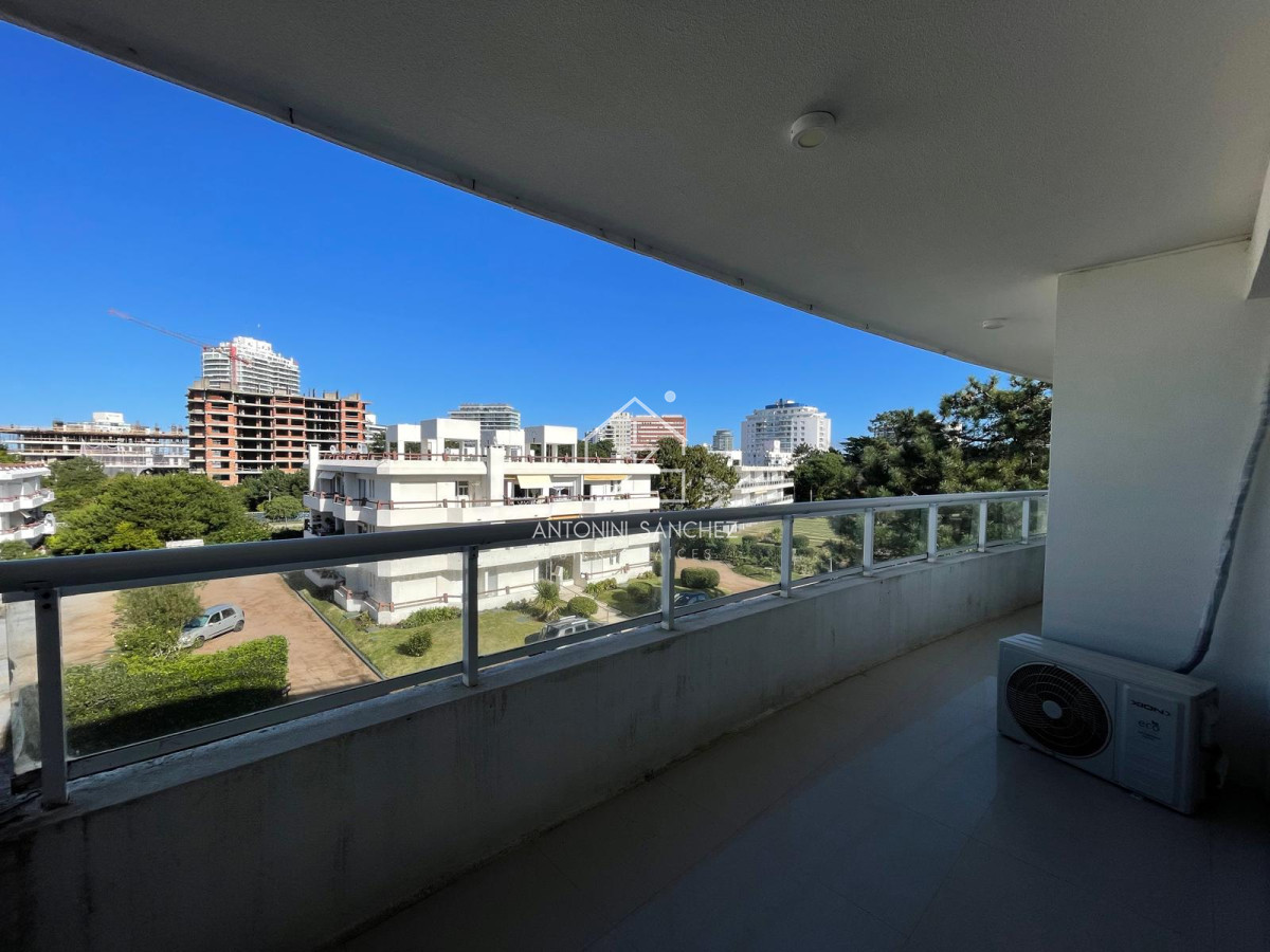 Apartamento ID.529 - Apartamento en Punta del Este 