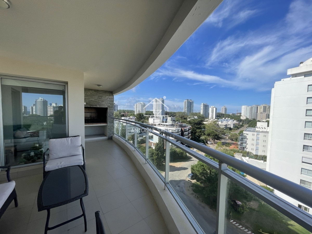 Apartamento ID.1839 - Alquiler anual apro 3 dormitorios