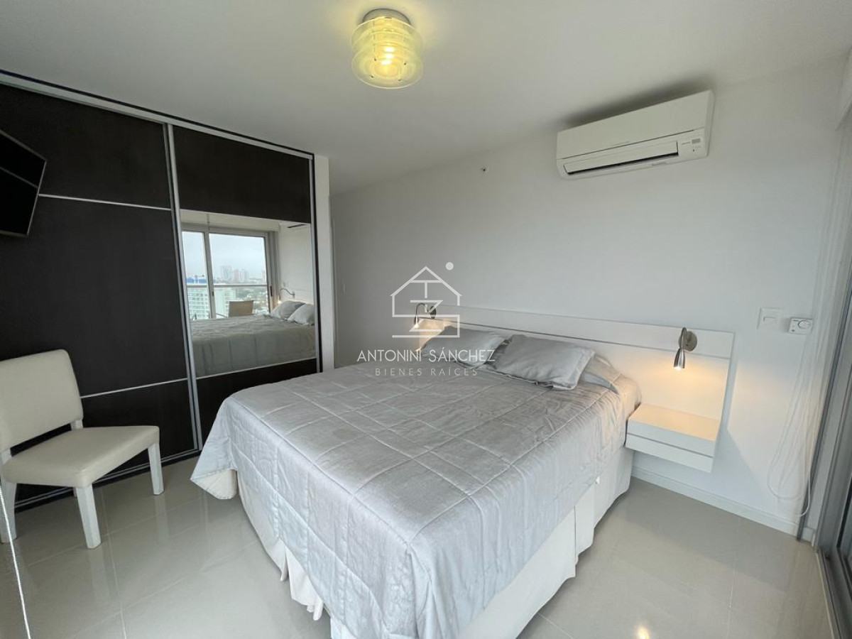 Apartamento ID.1614 - Venta Aparamento 2 dormitorios Punta Del Este