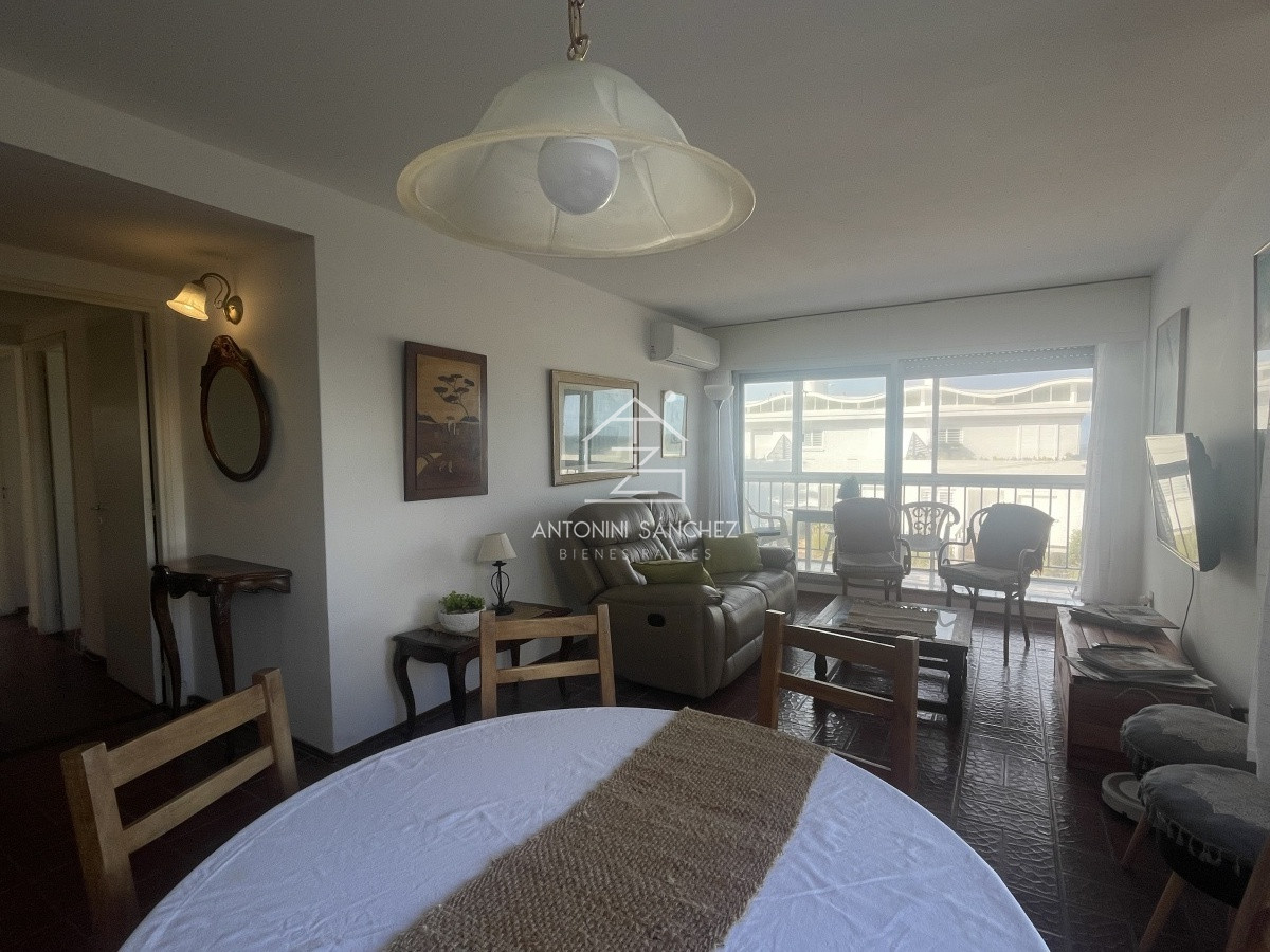 Apartamento ID.765 - Venta Apartamento  península 