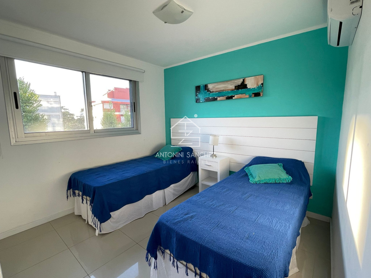 Apartamento ID.1804 - Apartamento en alquiler anual en Punta del Este 