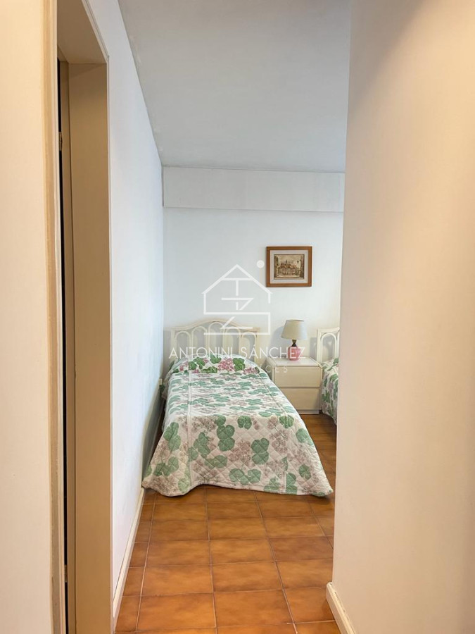 Apartamento ID.1274 - Apartamento en torre de categoría 