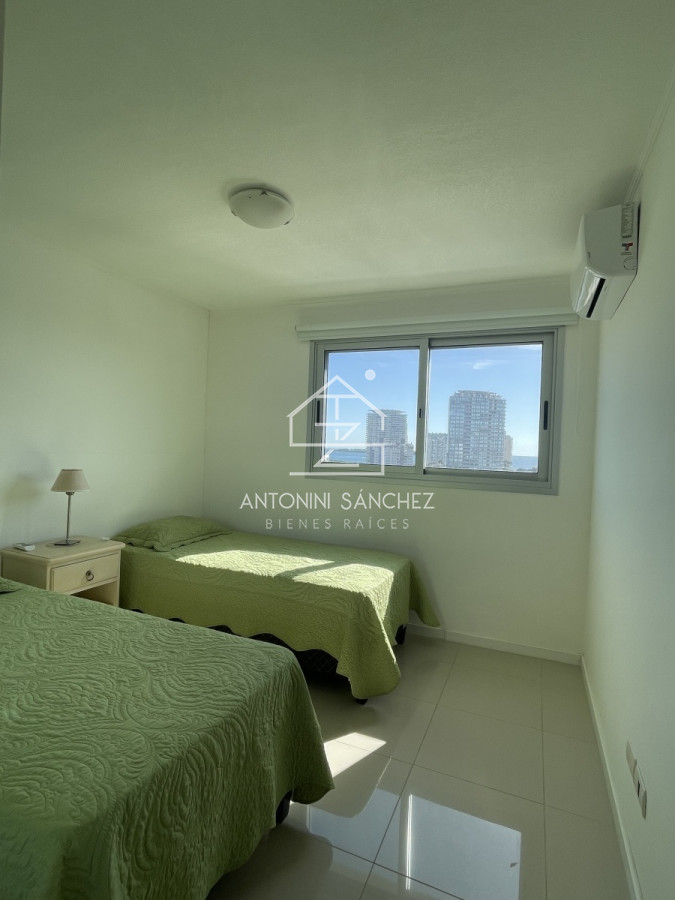 Apartamento ID.1839 - Alquiler anual apro 3 dormitorios