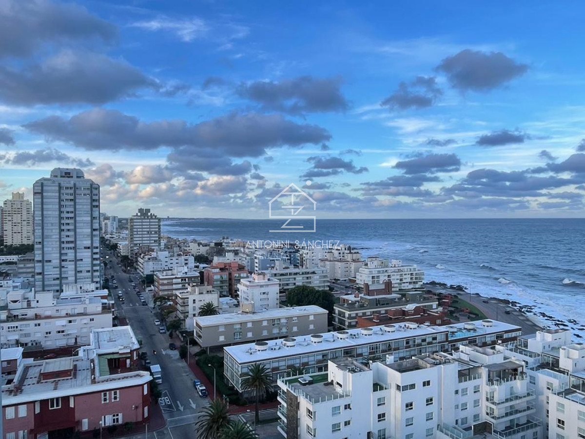 Apartamento ID.1274 - Apartamento en torre de categoría 