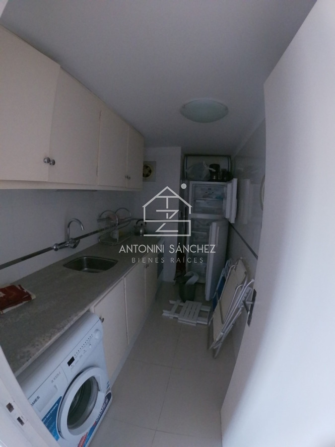 Apartamento ID.2068 - VENTA HERMOSO APARTAMENTO RECICLADO TORRE IBIZA 504