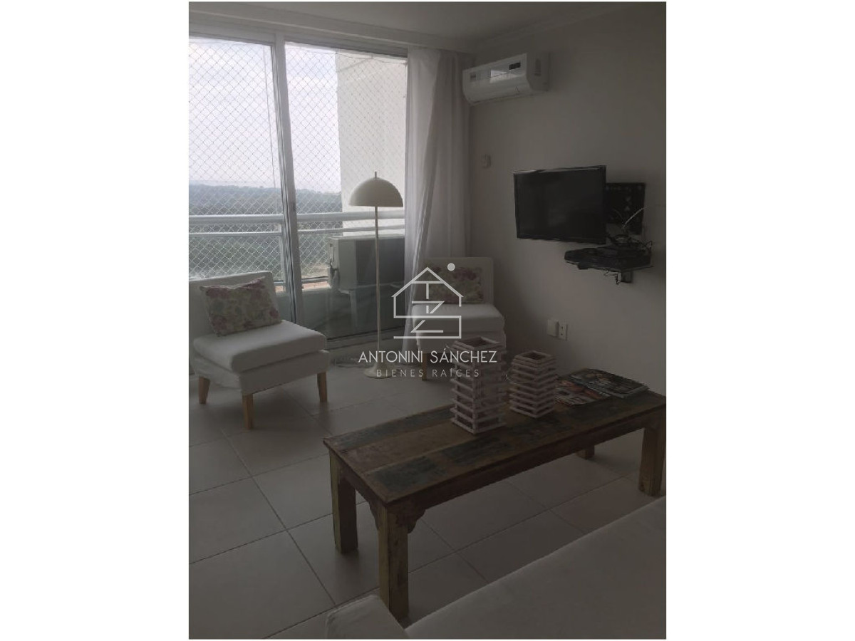 Apartamento ID.938 - APARTAMENTO EN TORRE CON TODOS LOS SERVICIOS. A METROS DE PLAYA BRAVA.