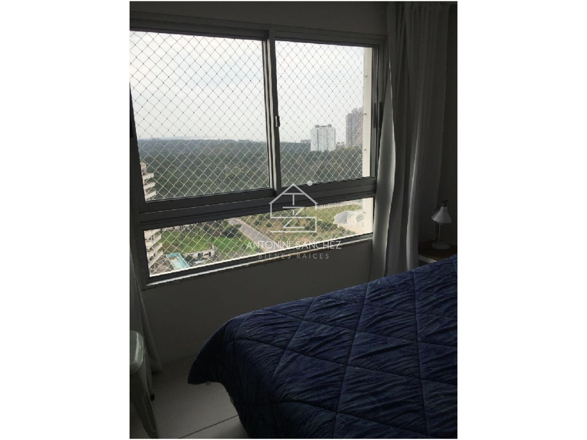 Apartamento ID.938 - APARTAMENTO EN TORRE CON TODOS LOS SERVICIOS. A METROS DE PLAYA BRAVA.