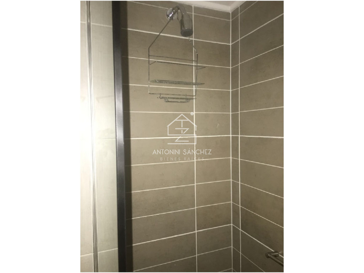 Apartamento ID.938 - APARTAMENTO EN TORRE CON TODOS LOS SERVICIOS. A METROS DE PLAYA BRAVA.