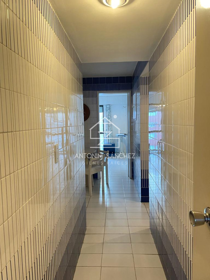 Apartamento ID.1274 - Apartamento en torre de categoría 