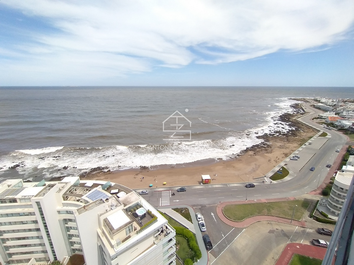 Apartamento ID.1273 - apartamento en zona de Peninsula  con hermosa vista a playa brava 