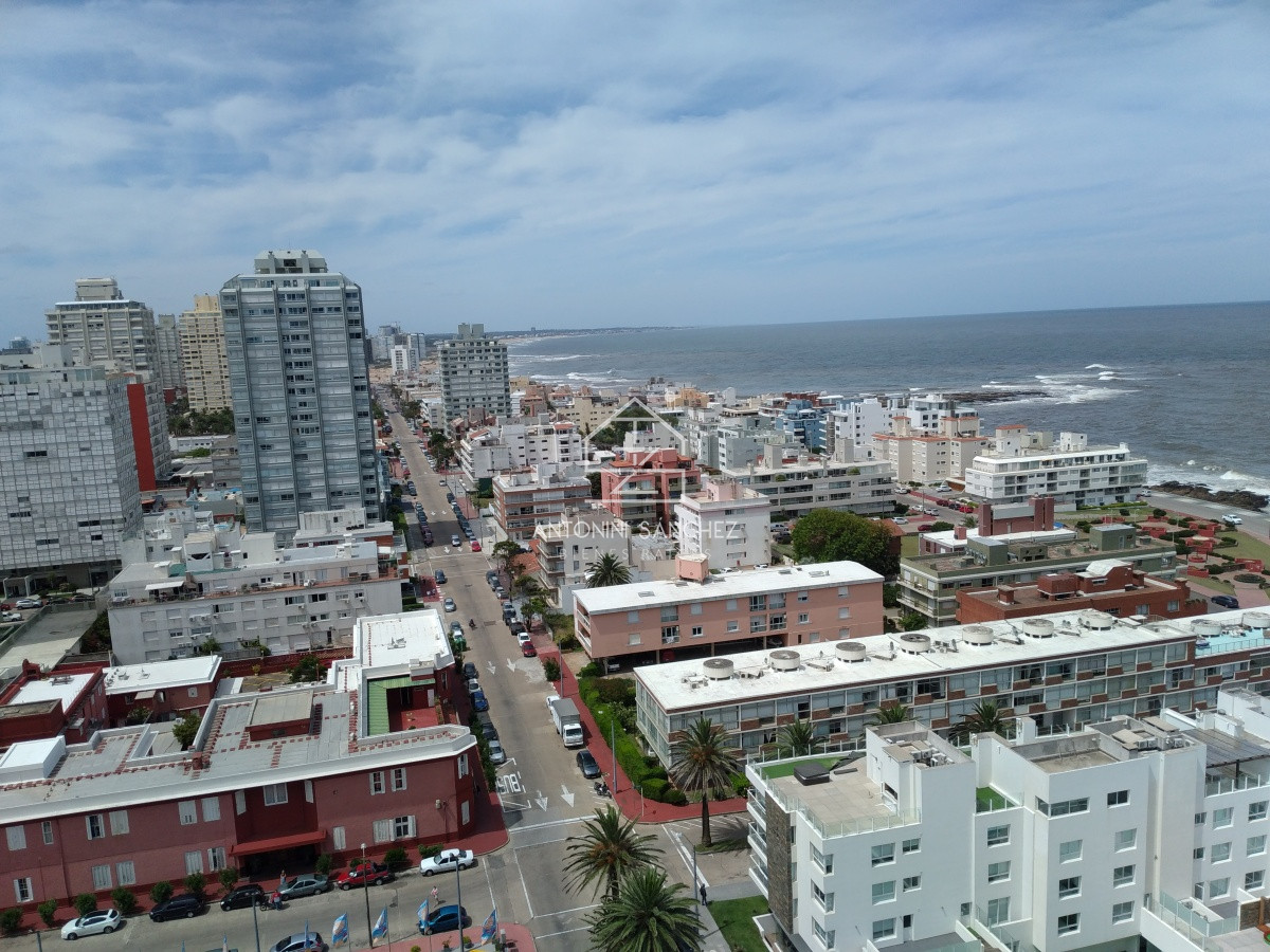 Apartamento ID.1273 - apartamento en zona de Peninsula  con hermosa vista a playa brava 