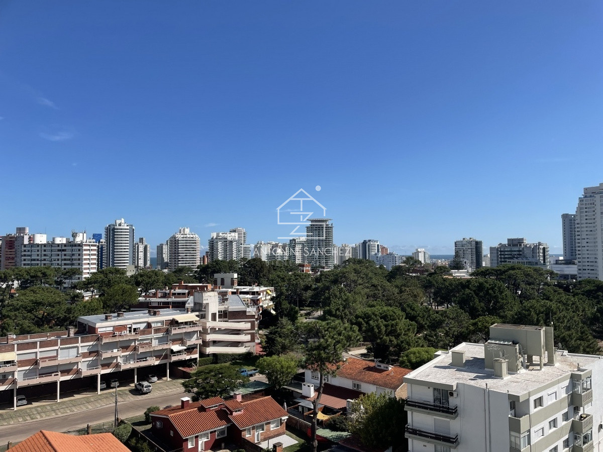 Apartamento ID.1839 - Alquiler anual apro 3 dormitorios