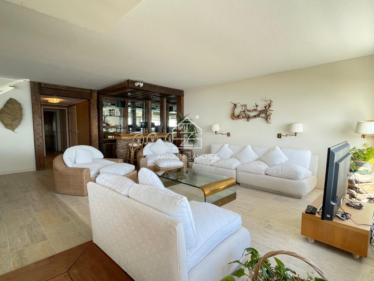 Apartamento ID.1248 - apartamento en primera linea de playa mansa 