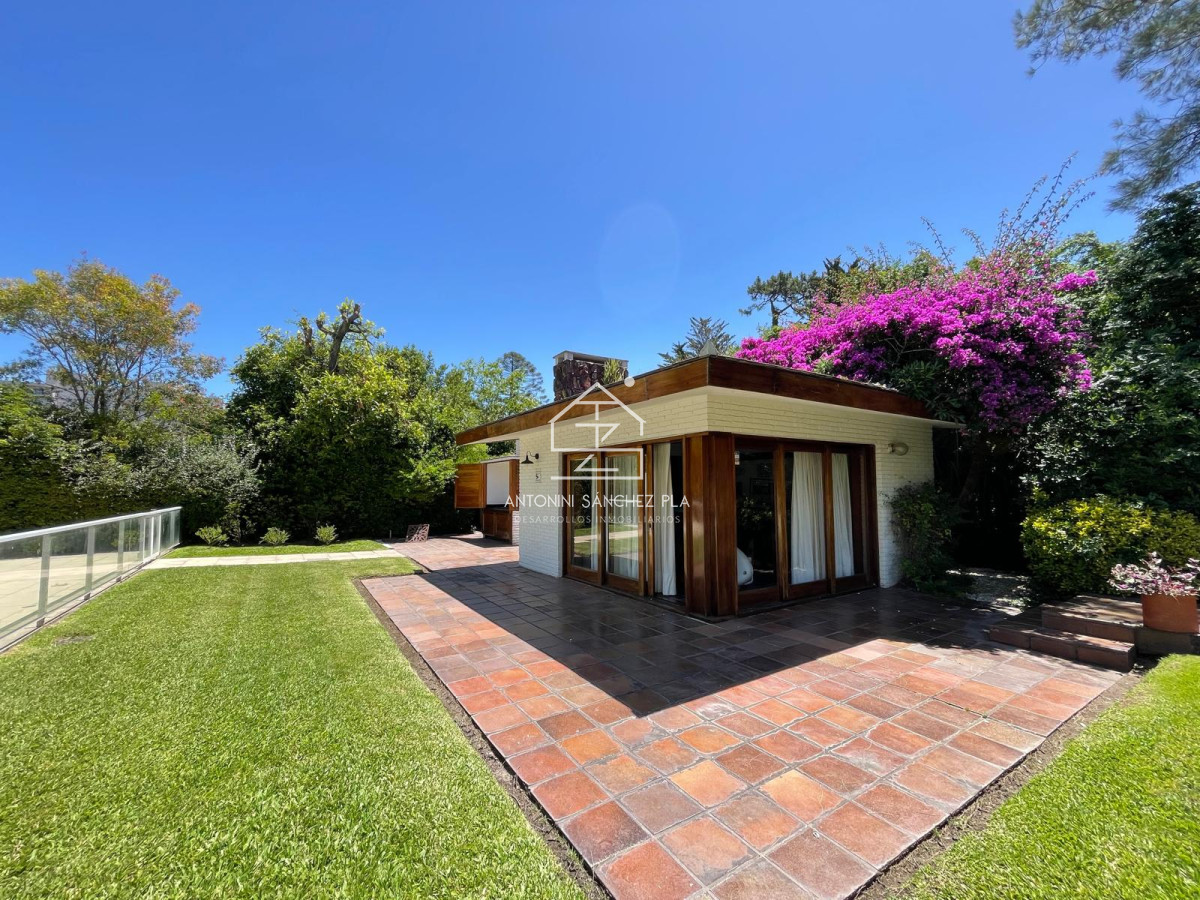 Casa ID.3959 - Magnifica casa en Punta del Este 