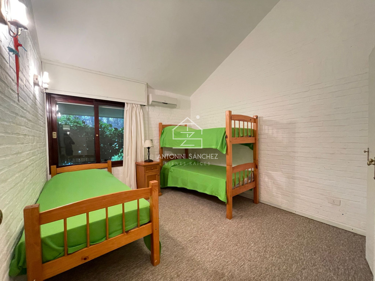 Casa ID.2115 - Magnifica residencia  