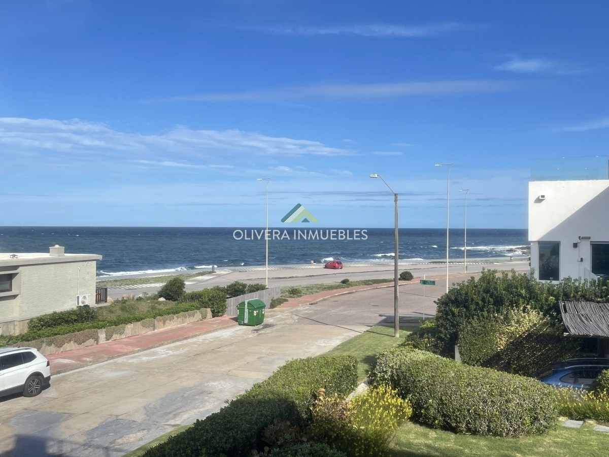Apartamento ID.11582 - Apartamento en venta en Península Punta del Este