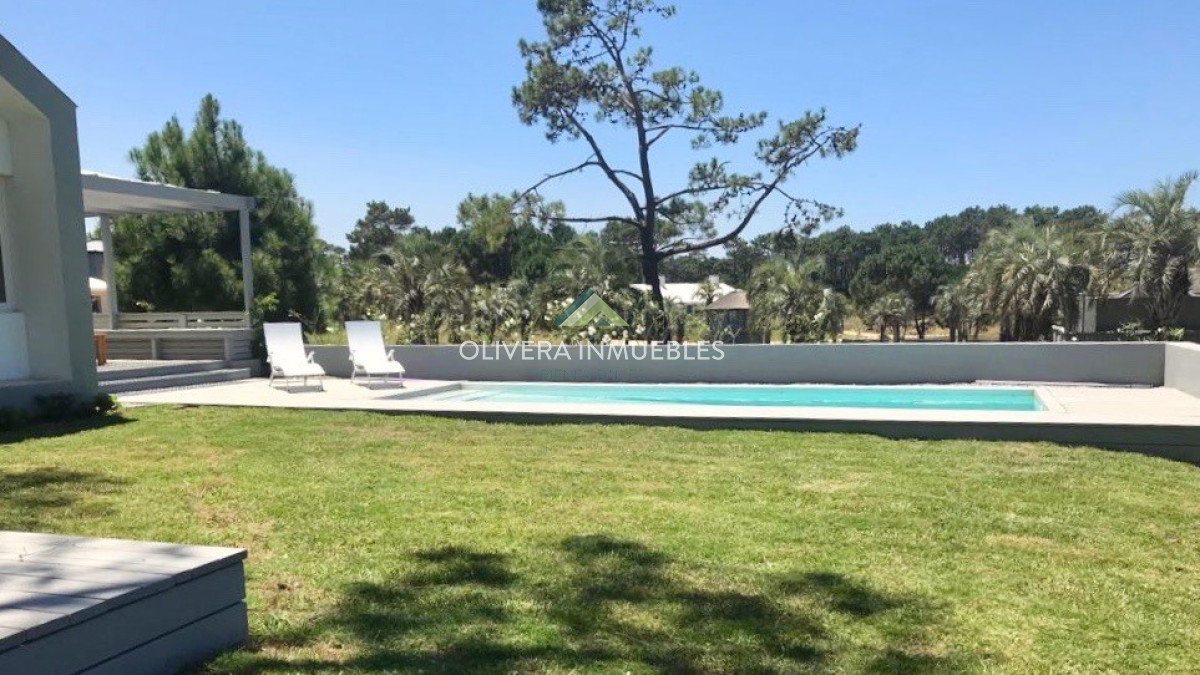 Casa ID.12356 - Casa en venta de 5 dormitorios, Jose Ignacio, Punta del Este