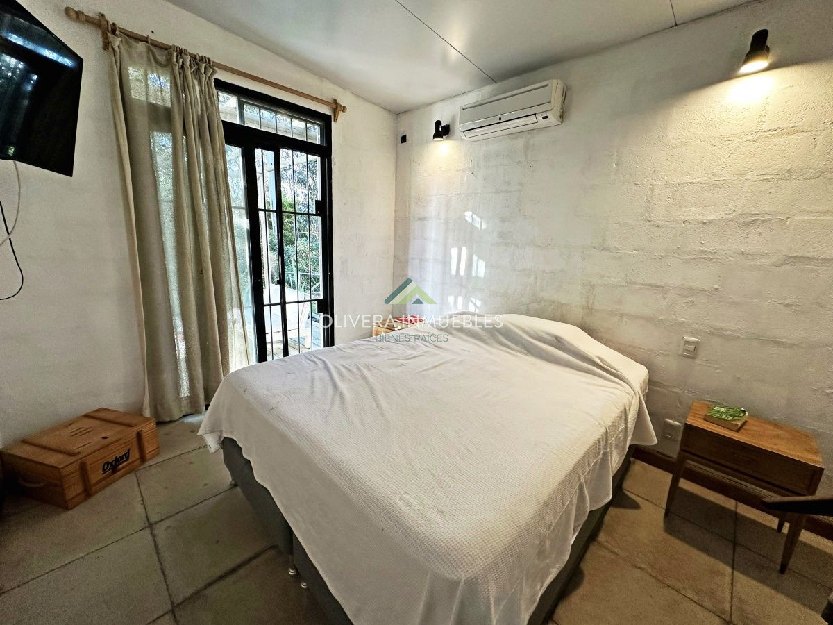 Casa ID.12360 - Casa en venta de 3 dormitorios en Pinares, Punta del Este