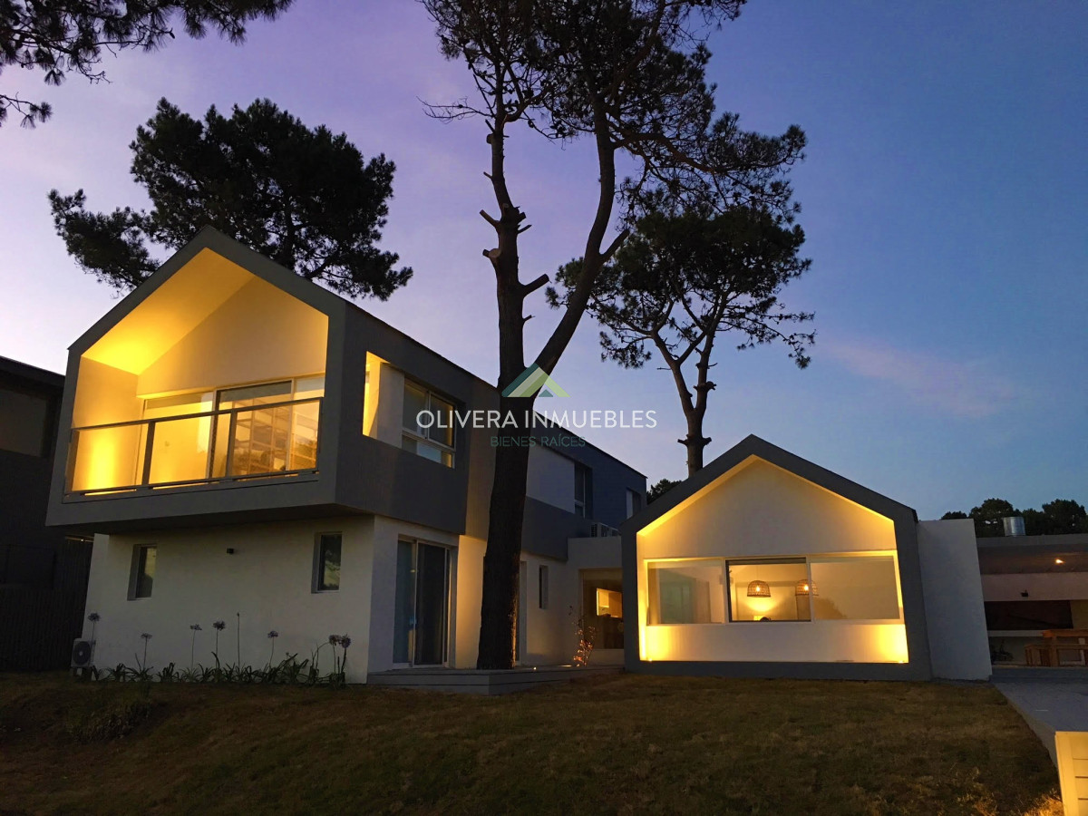 Casa ID.12356 - Casa en venta de 5 dormitorios, Jose Ignacio, Punta del Este