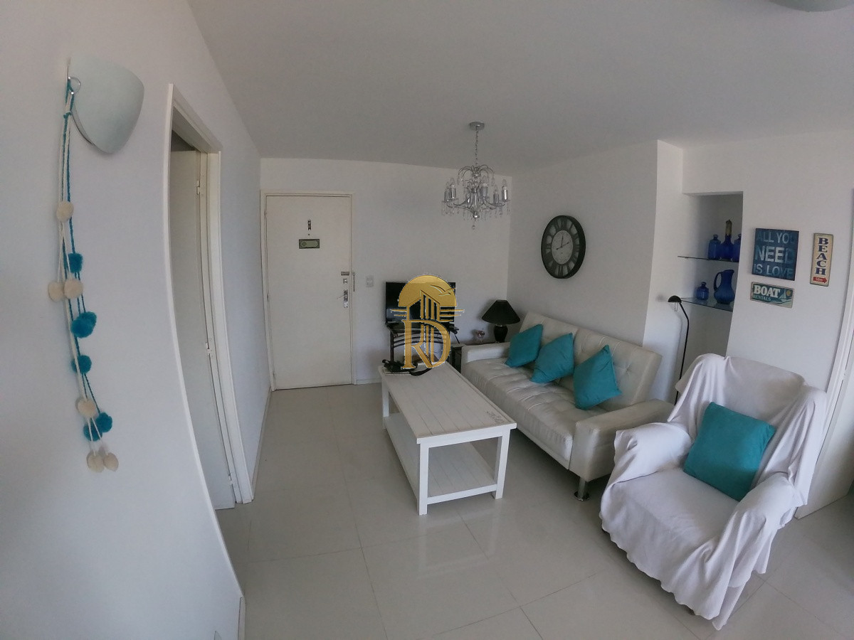 VENTA HERMOSO APARTAMENTO RECICLADO TORRE IBIZA 504 -id-155-1