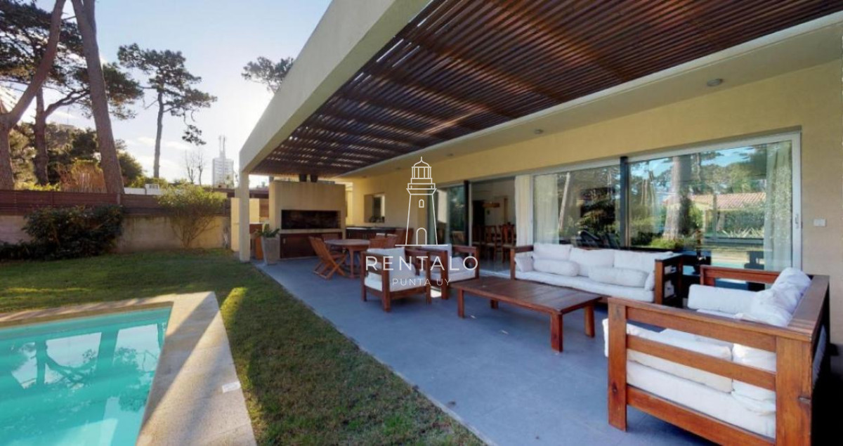 Casa ID.1136 - Casa en venta en Punta del este en playa Mansa 