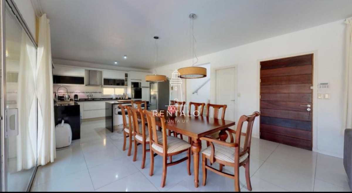 Casa ID.1136 - Casa en venta en Punta del este en playa Mansa 