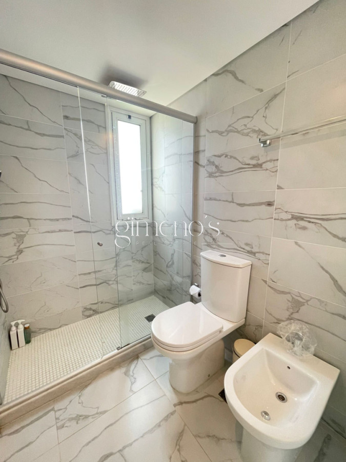 Apartamento ID.1013 - Apartamento de 3 suites en Venta Piedra del Chileno - Punta del Este